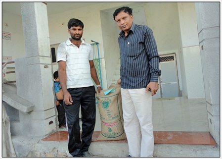 seed distribution at Alidhar under seed village programme 07