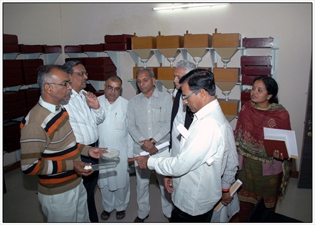 2011december30 bjp leaders visit (54)